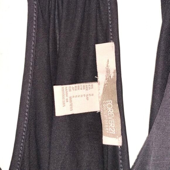 Forever 21 Black Racerback Loose Fit Tank Top Womens Size M - Picture 4 of 10